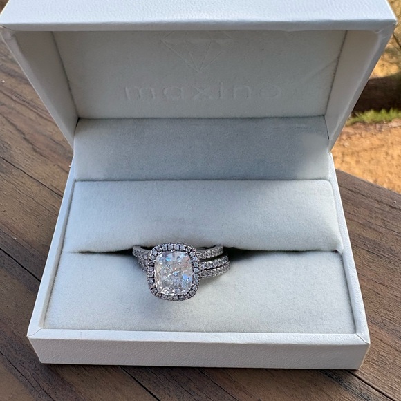 Cubic zirconia, Silver Women's Ring wedding set vacation ring - Picture 3 of 7